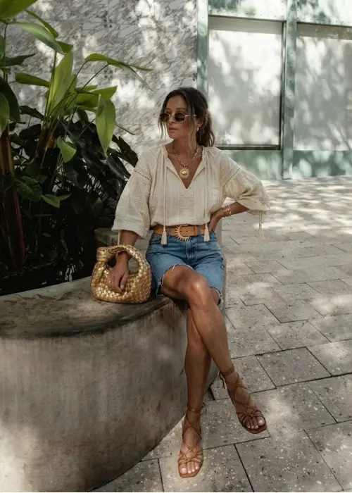boho-blouse-and-strappy-sandals